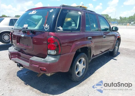 2007 Chevrolet Trailblazer Ls from USA, damaged, VIN 1GNDS13S472301939